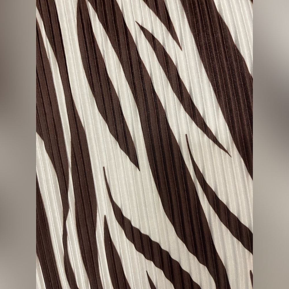 Wdirara Women’s Pants Zebra Wide Leg - Picture 3 of 4